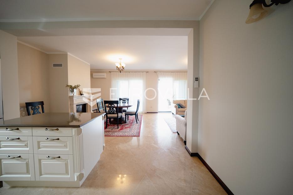 Maison À vendre -  Sveti Filip I Jakov
