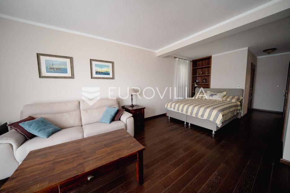 Maison À vendre -  Sveti Filip I Jakov
