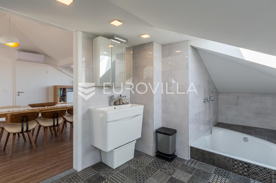 Apartmán Na predaj -  Pula