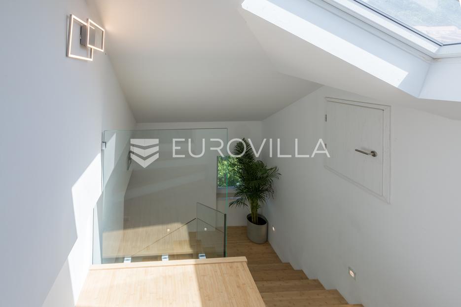 Apartmán Na predaj -  Pula