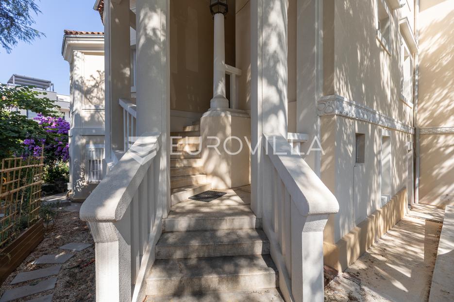 Apartment Zu verkaufen -  Pula