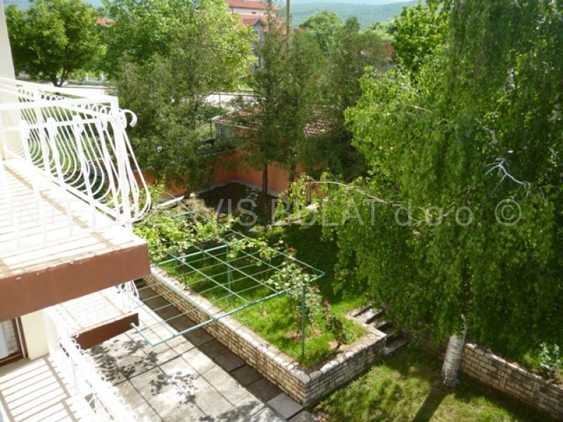 Haus Zu verkaufen - ŠIBENSKO-KNINSKA  KNIN 