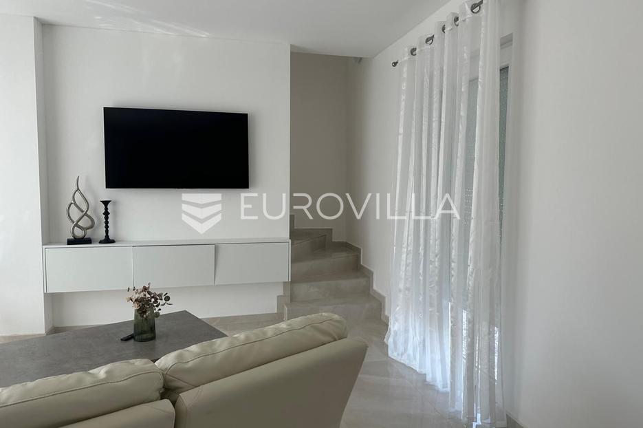 Casa In vendita -  Buje