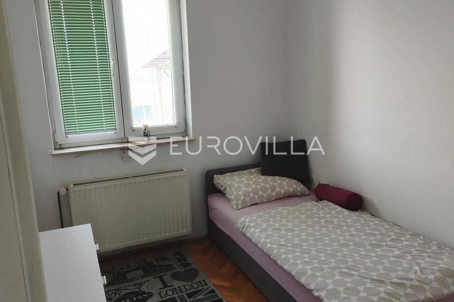 Commerciale In vendita - Osječko-baranjska Našice