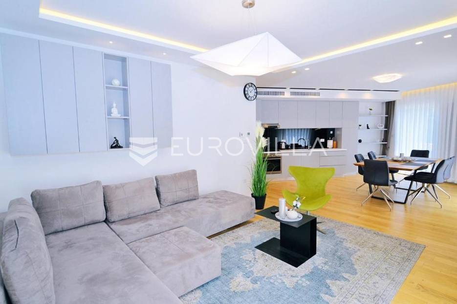 Appartement À vendre - Primorsko-goranska Opatija - foto 1/4