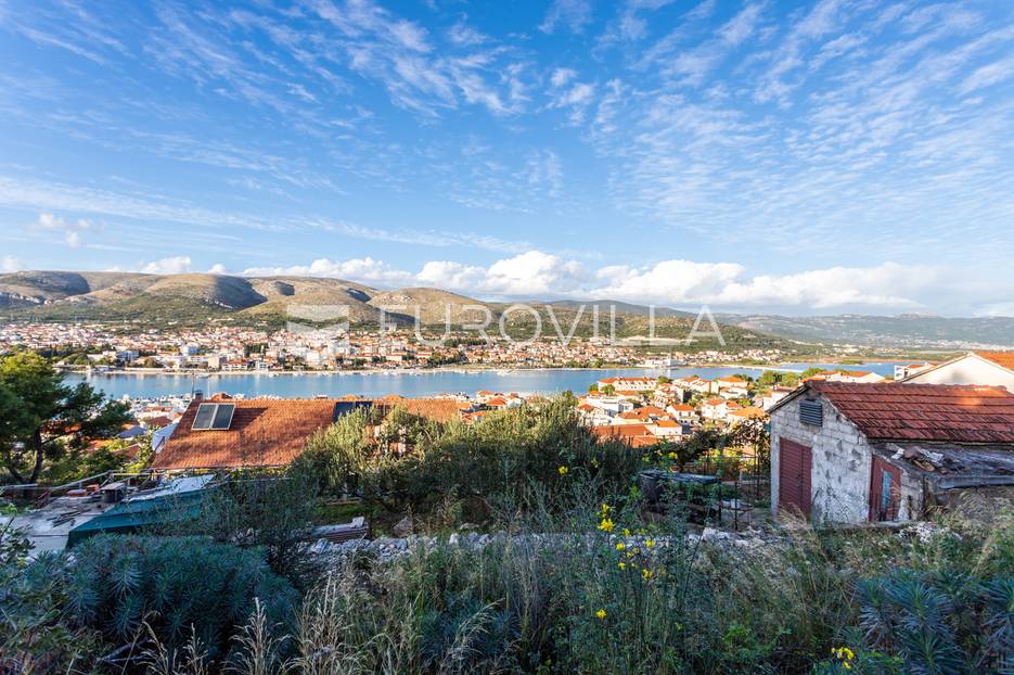 Zemljište Na prodaju -  Trogir