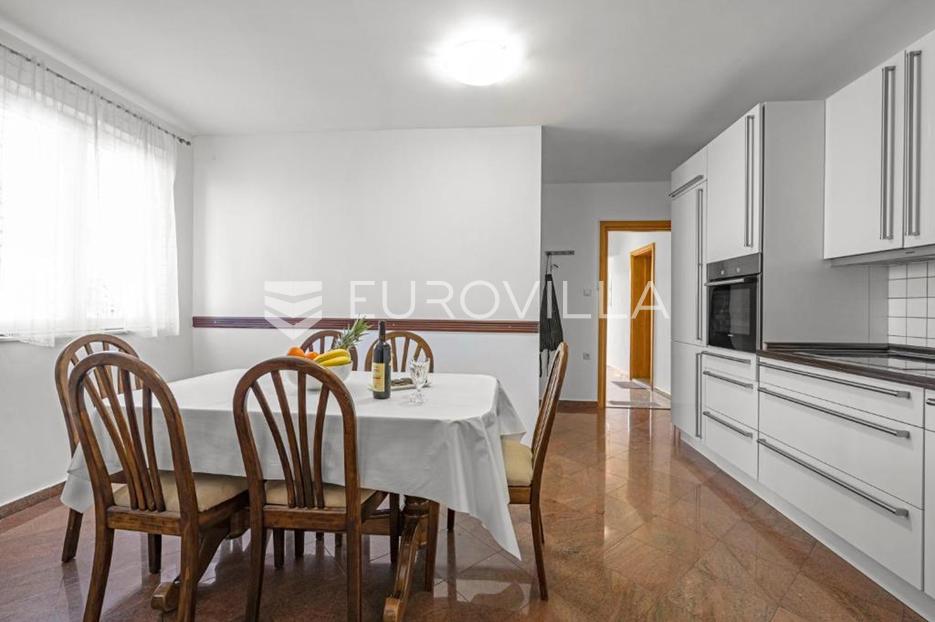 Casa In vendita -  Skradin