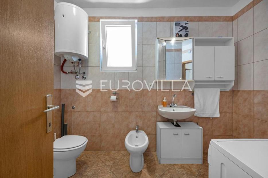 Casa In vendita -  Skradin