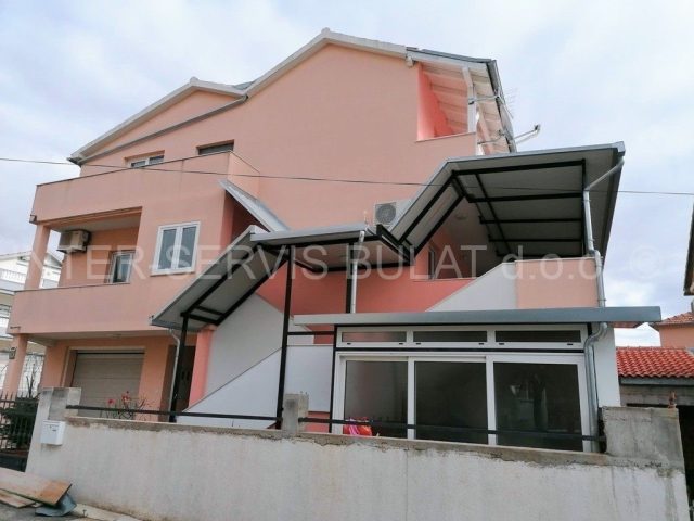 Hiša Naprodaj - šibensko-kninska Tribunj - foto 3/40