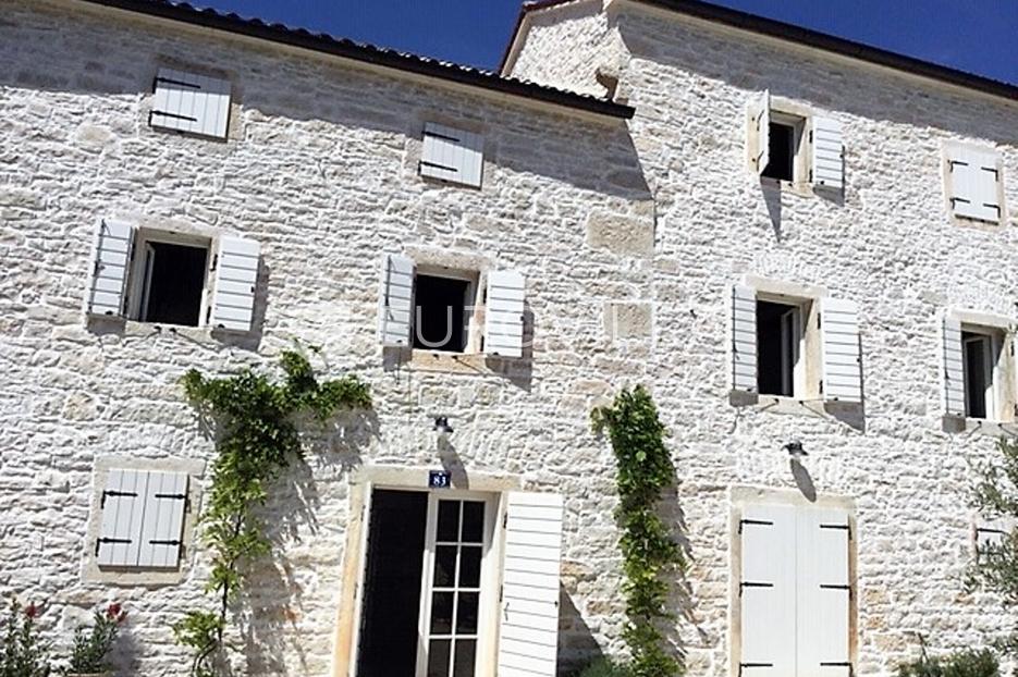 Dom Na sprzedaż -  Grožnjan