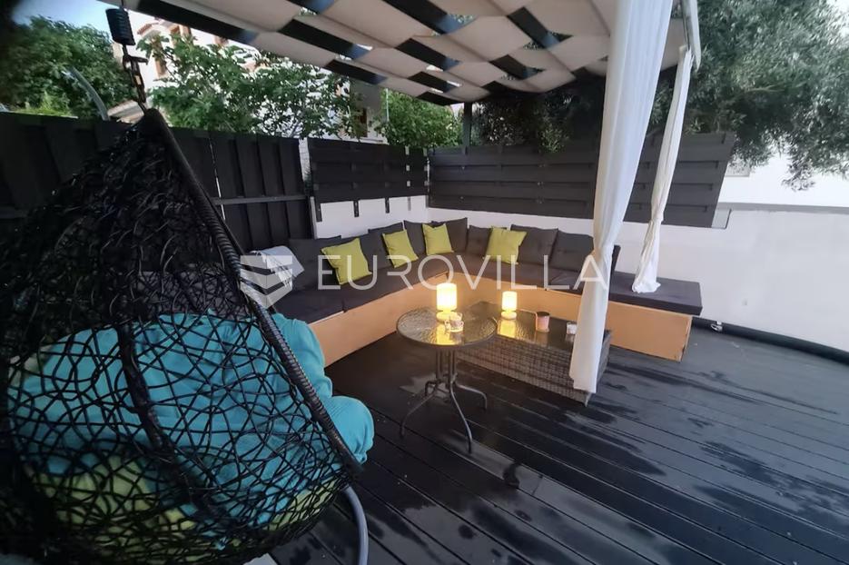 Haus Zu verkaufen -  Novalja