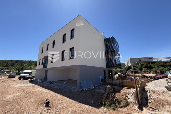 Flat for sale 113 m² – Vrboska