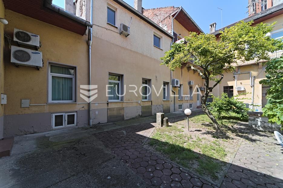 Business premises For sale -  Osijek