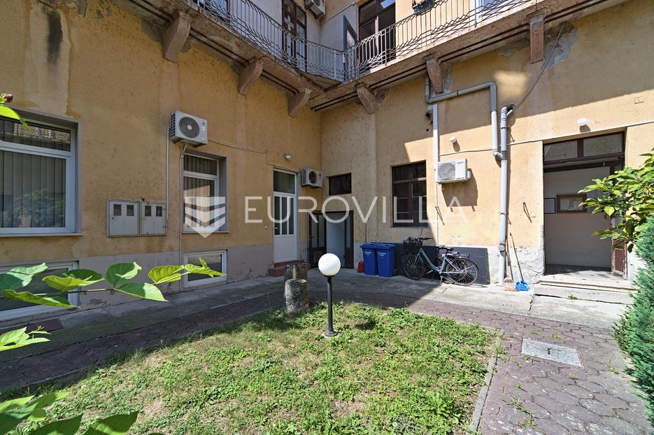 Business premises For sale -  Osijek