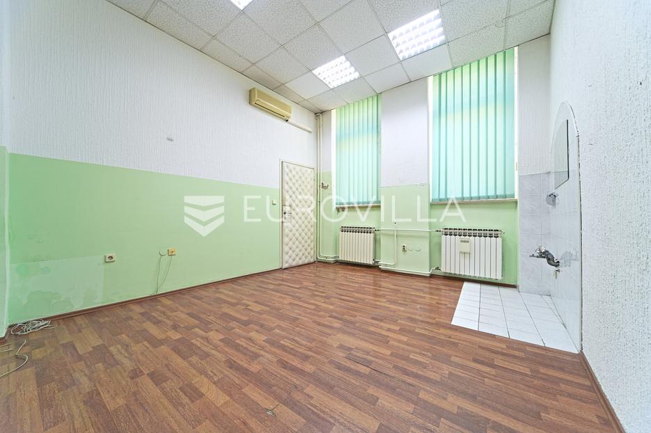 Business premises For sale -  Osijek