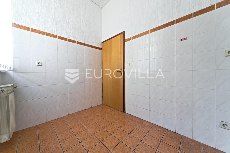 Business premises For sale -  Osijek