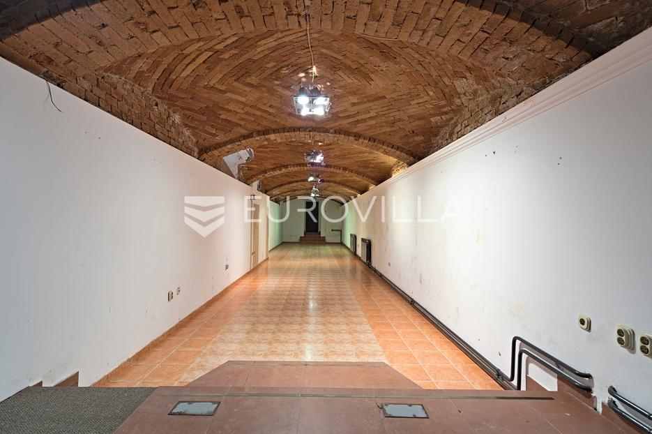Business premises For sale -  Osijek