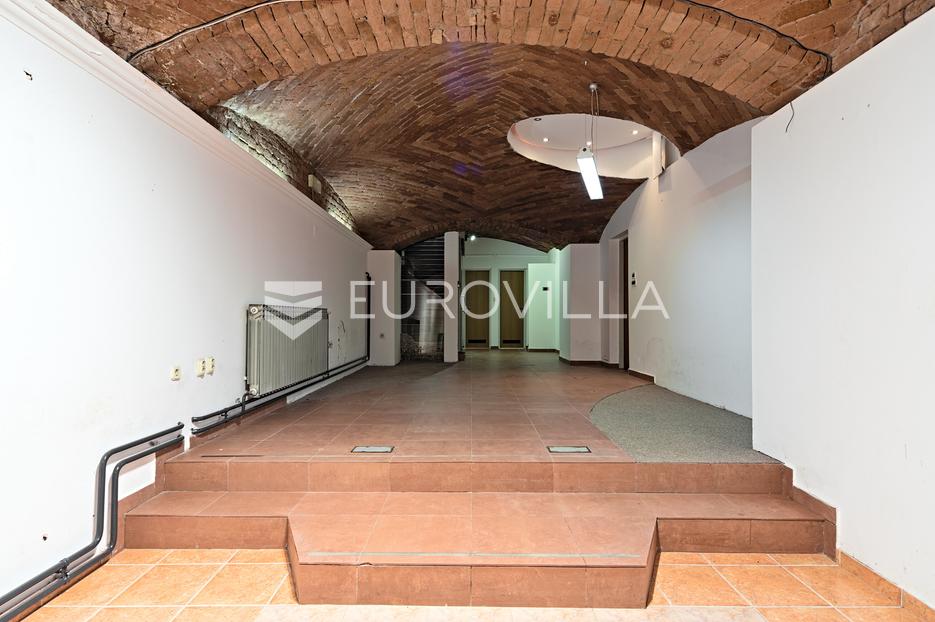 Business premises For sale -  Osijek