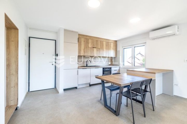 Apartmán na predaj 78 m² – Remete