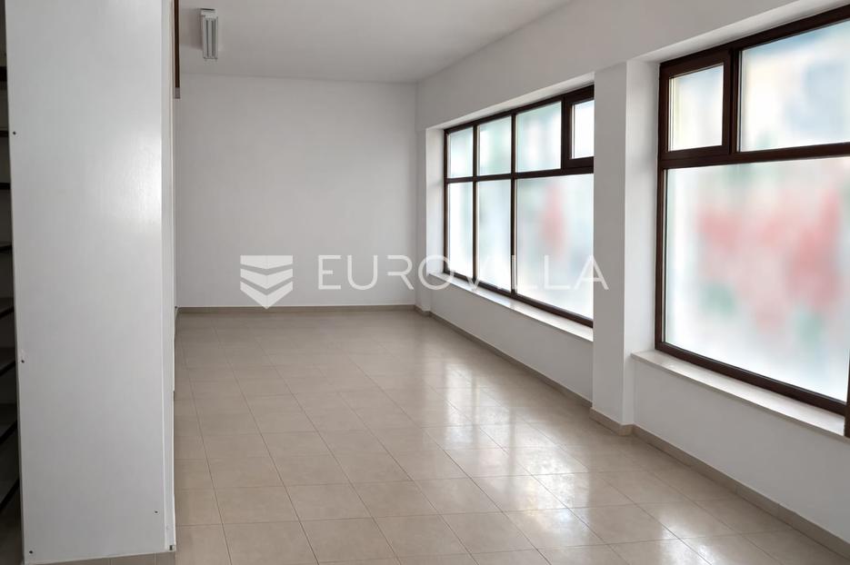 Commerciale In vendita - Osječko-baranjska Donji Miholjac - foto 2/2