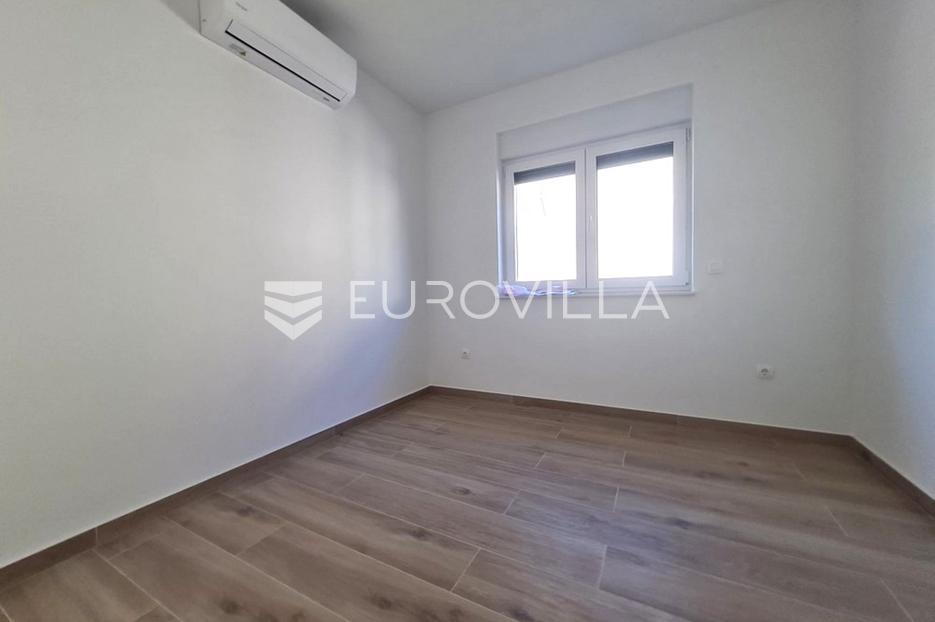 Flat For sale - Zadarska Vir