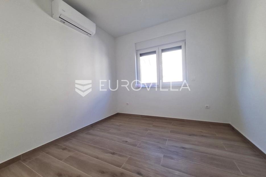 Flat For sale - Zadarska Vir