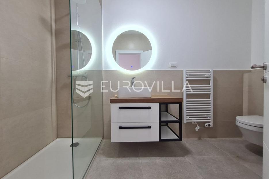 Flat For sale - Zadarska Vir