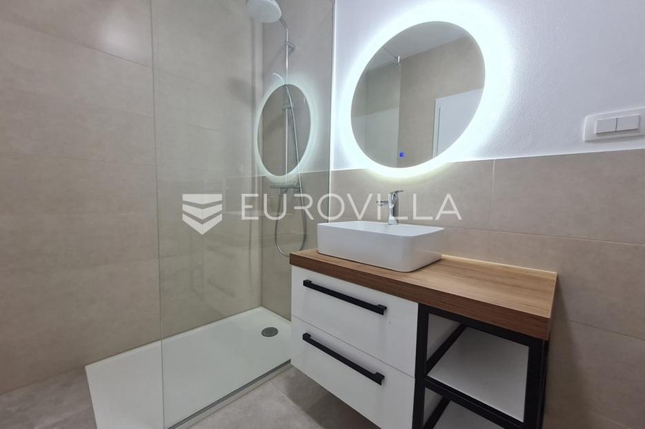 Flat For sale - Zadarska Vir
