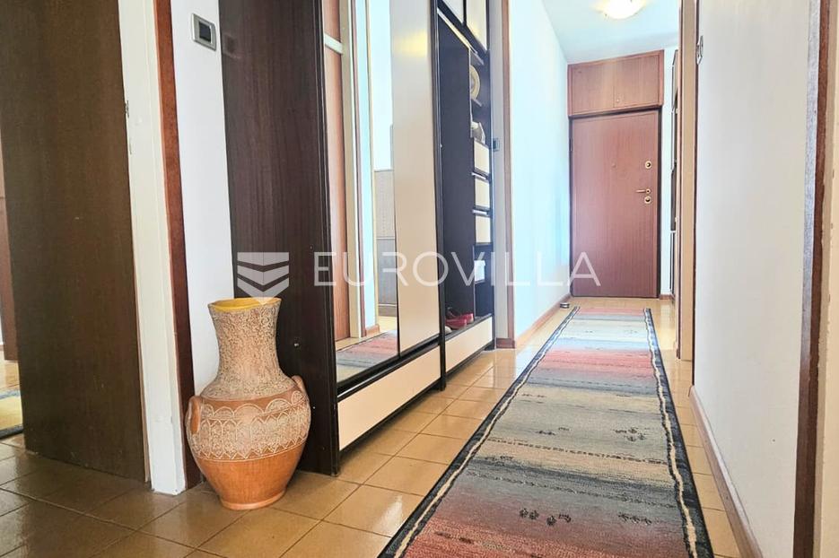 Apartment Zu verkaufen -  Split