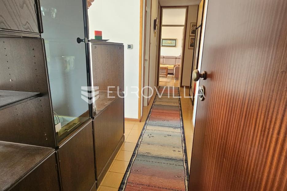 Apartment Zu verkaufen -  Split