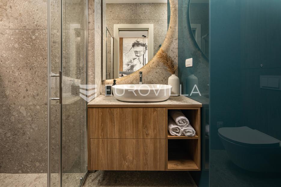 Flat For sale - Primorsko-goranska Rijeka