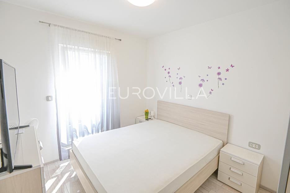 Maison À vendre - Šibensko-kninska Vodice