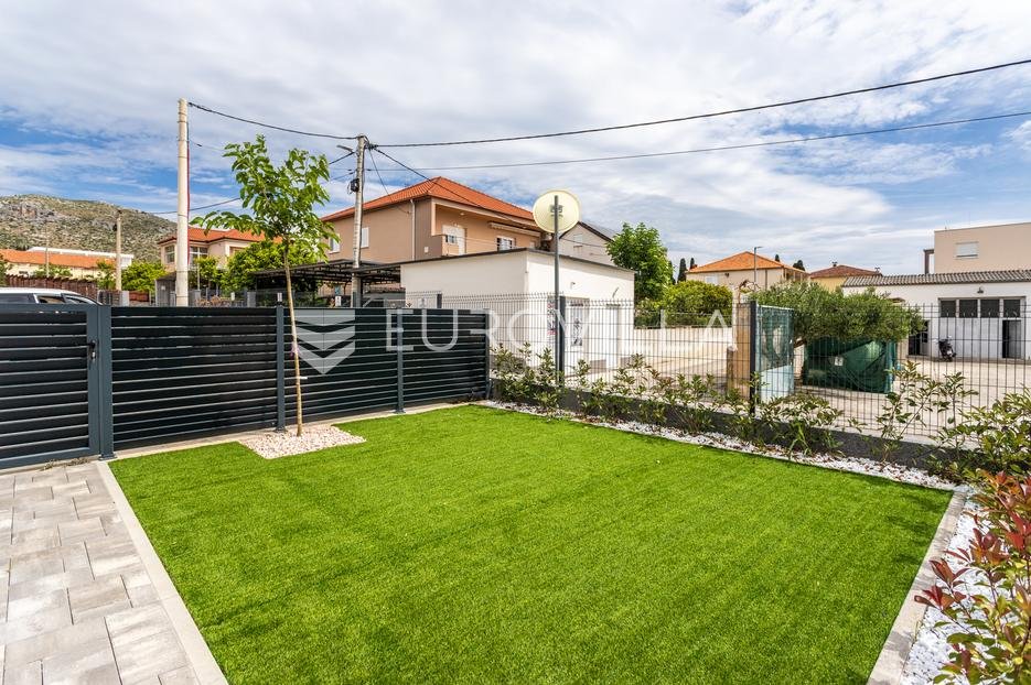 Flat For sale - Splitsko-dalmatinska Trogir