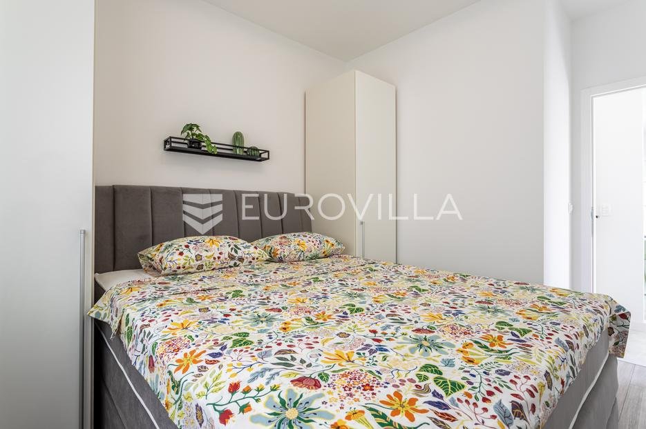 Flat For sale - Splitsko-dalmatinska Trogir