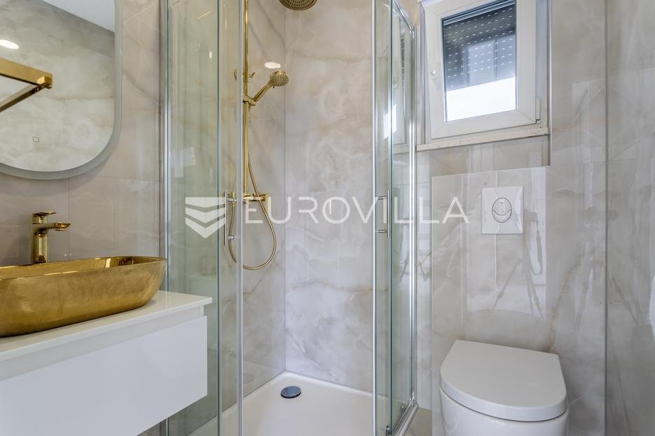 Flat For sale - Splitsko-dalmatinska Trogir