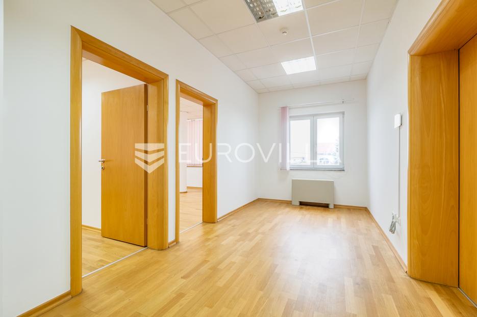 Poslovni prostor Na prodaju -  Zagreb - Okolica