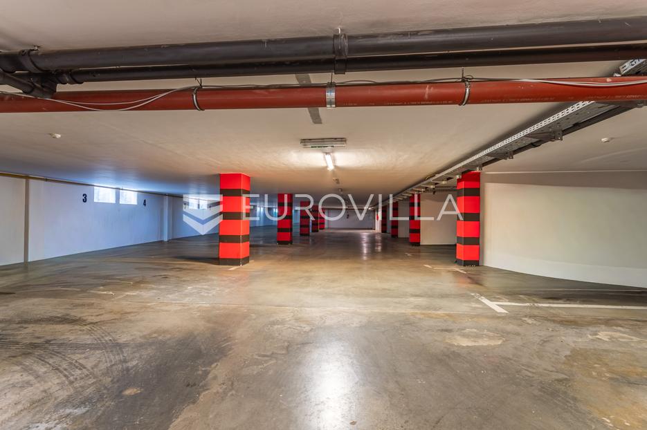 Locaux commerciaux À vendre - Međimurska Čakovec