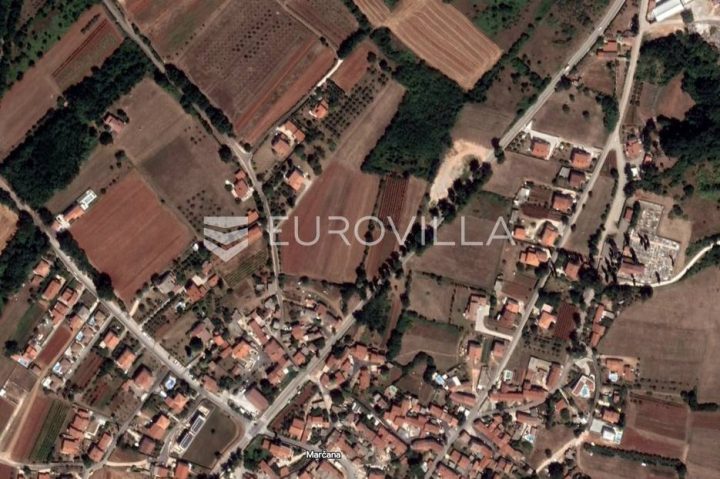 Grundstück zu verkaufen 1387 m² – Marčana