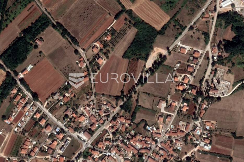 Terreno In vendita Marčana