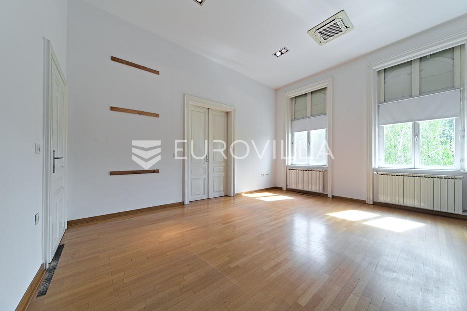 Apartmán Na prodej Gornji grad / Centar