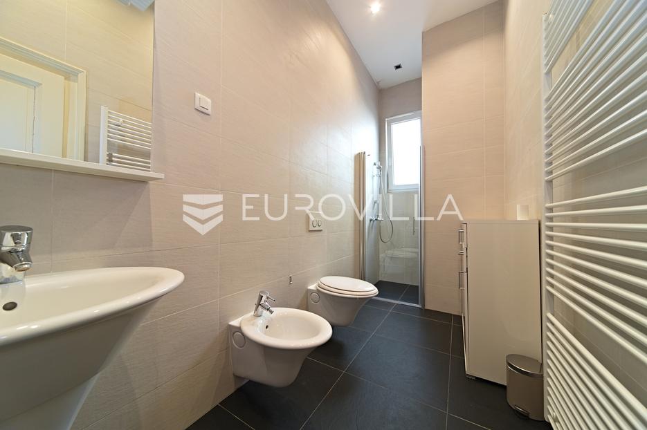 Apartma Na predaj -  Osijek