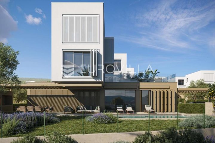 Flat for sale 131 m² – Turanj