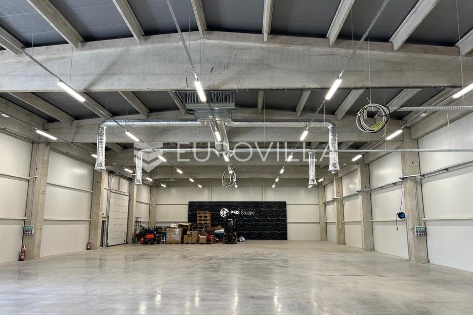 Business premises For sale - Zagrebačka Pisarovina