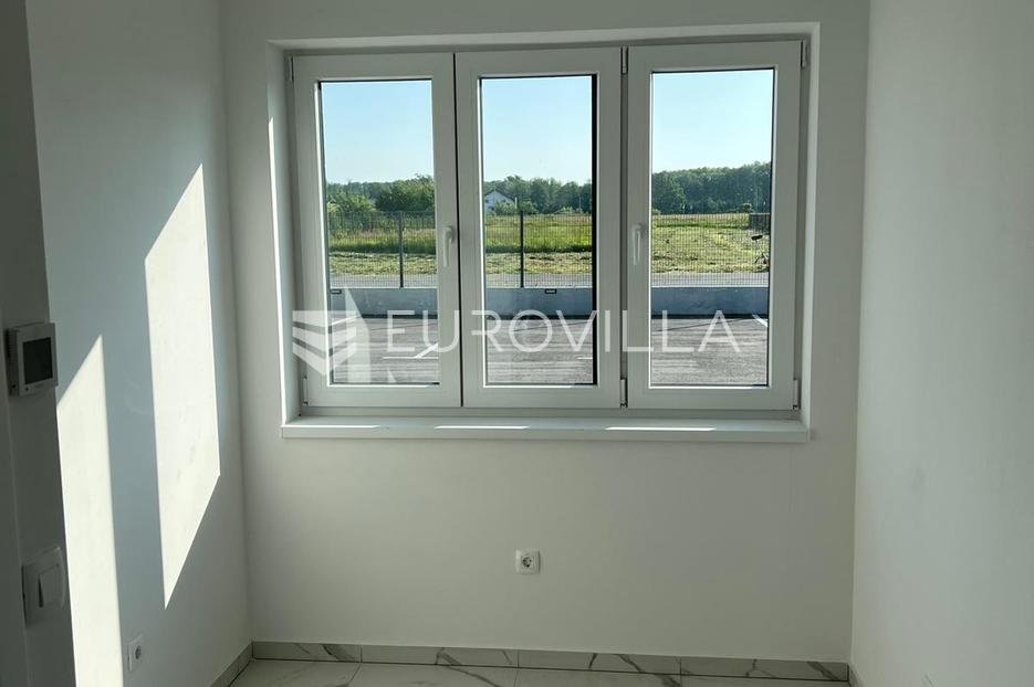 Business premises For sale - Zagrebačka Pisarovina