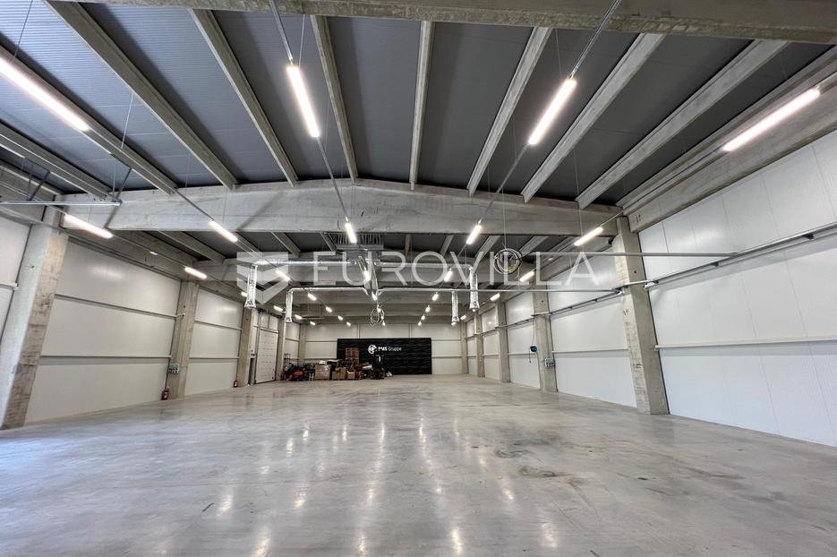 Business premises For sale - Zagrebačka Pisarovina