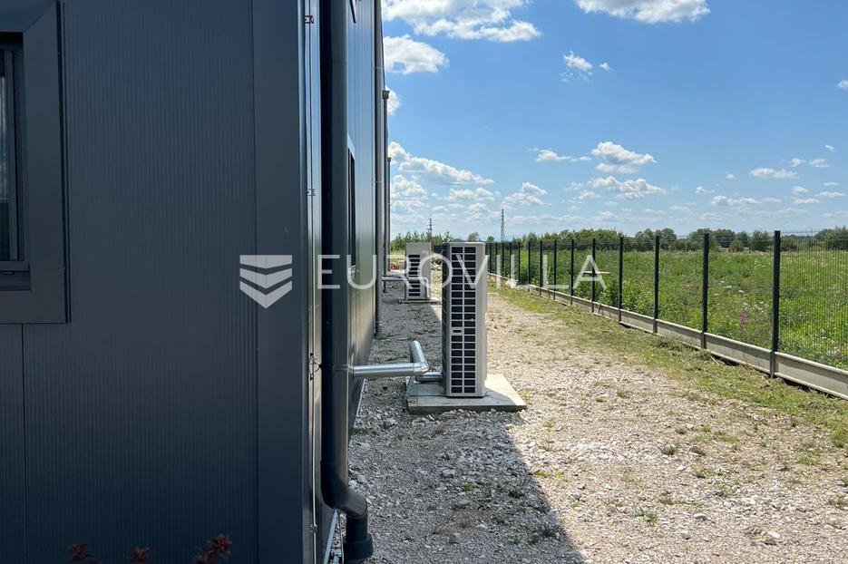 Business premises For sale - Zagrebačka Pisarovina