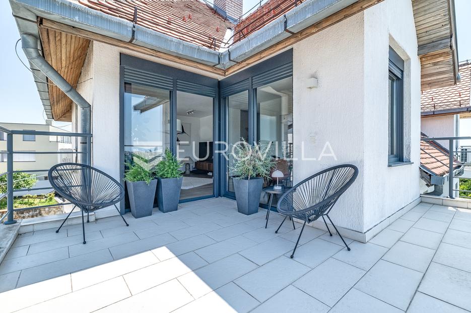 Apartmán Na prodej -  Črnomerec