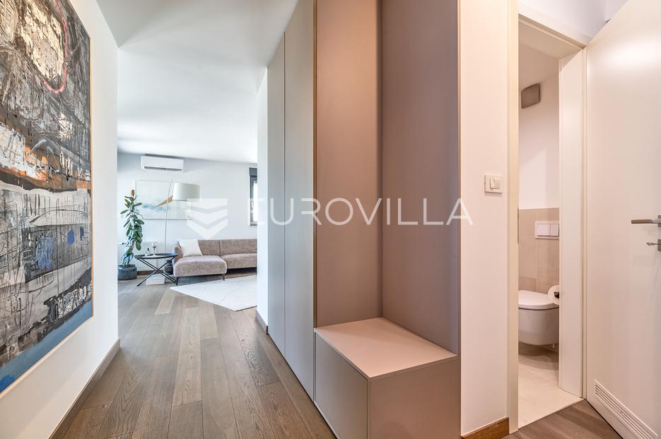 Apartmán Na prodej -  Črnomerec