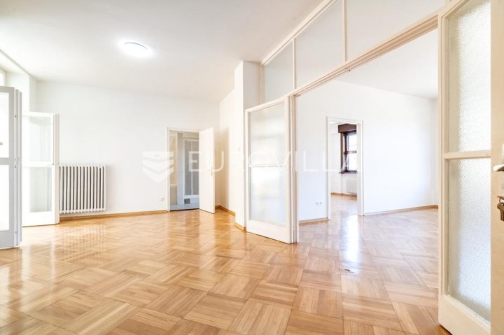 Poslovni prostor na prodaju 126 m² – Donji Grad