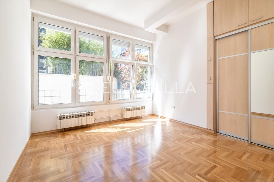 Gewerbefläche Zu verkaufen - Grad Zagreb Donji Grad - foto 5/6